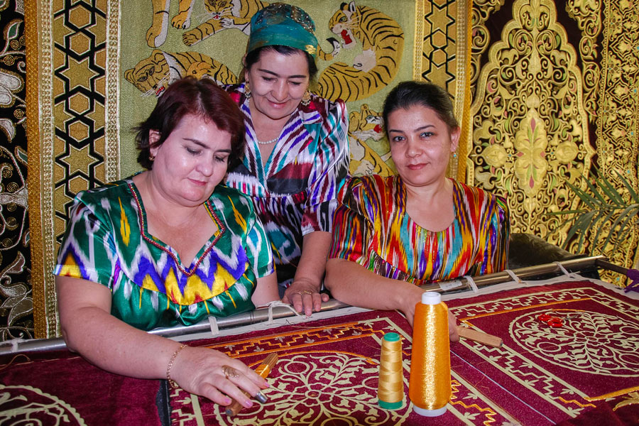 Bukhara: Gold Embroidery (Zarduzi) Workshop - 3