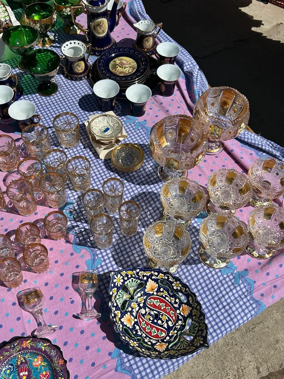 Tashkent: Yangiabad Bazaar Soviet Vintage Relics Hunt - Artisan ...
