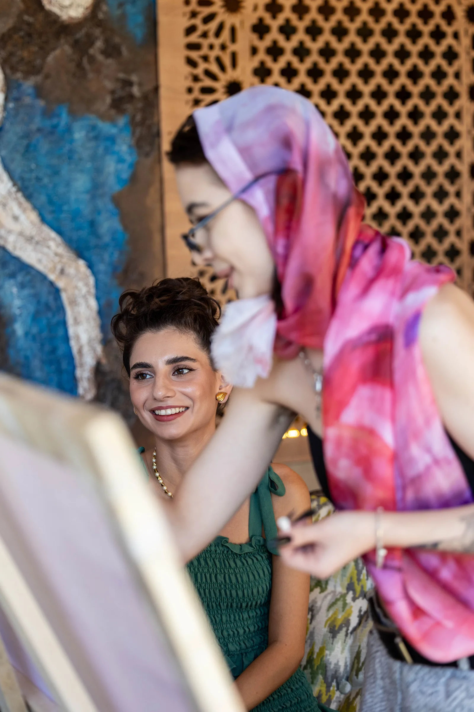 Samarkand: Uzbek Silk Scarf Painting Workshop - Image 3