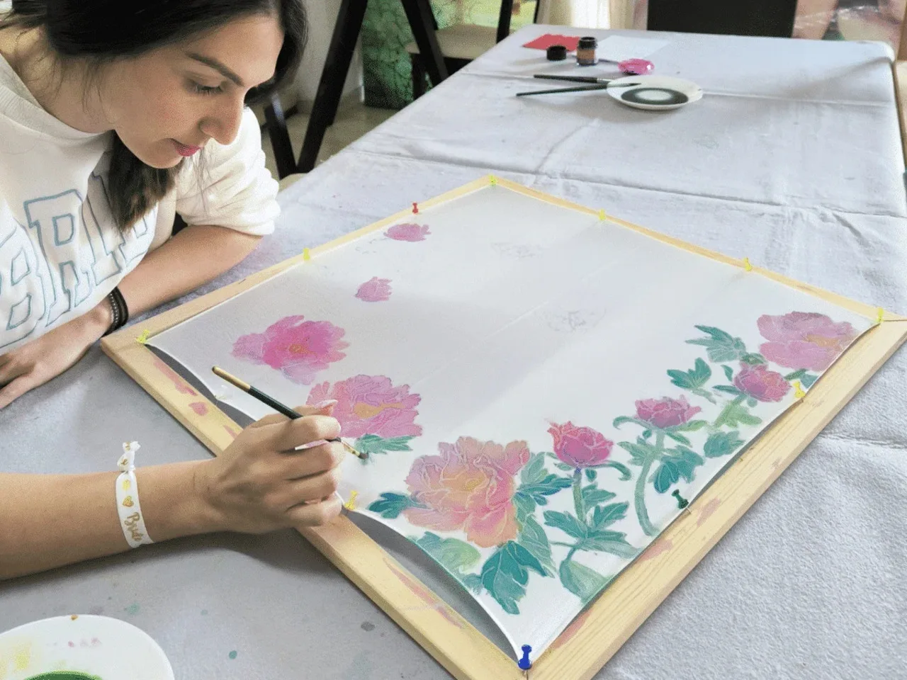 Samarkand: Uzbek Silk Scarf Painting Workshop - Image 5