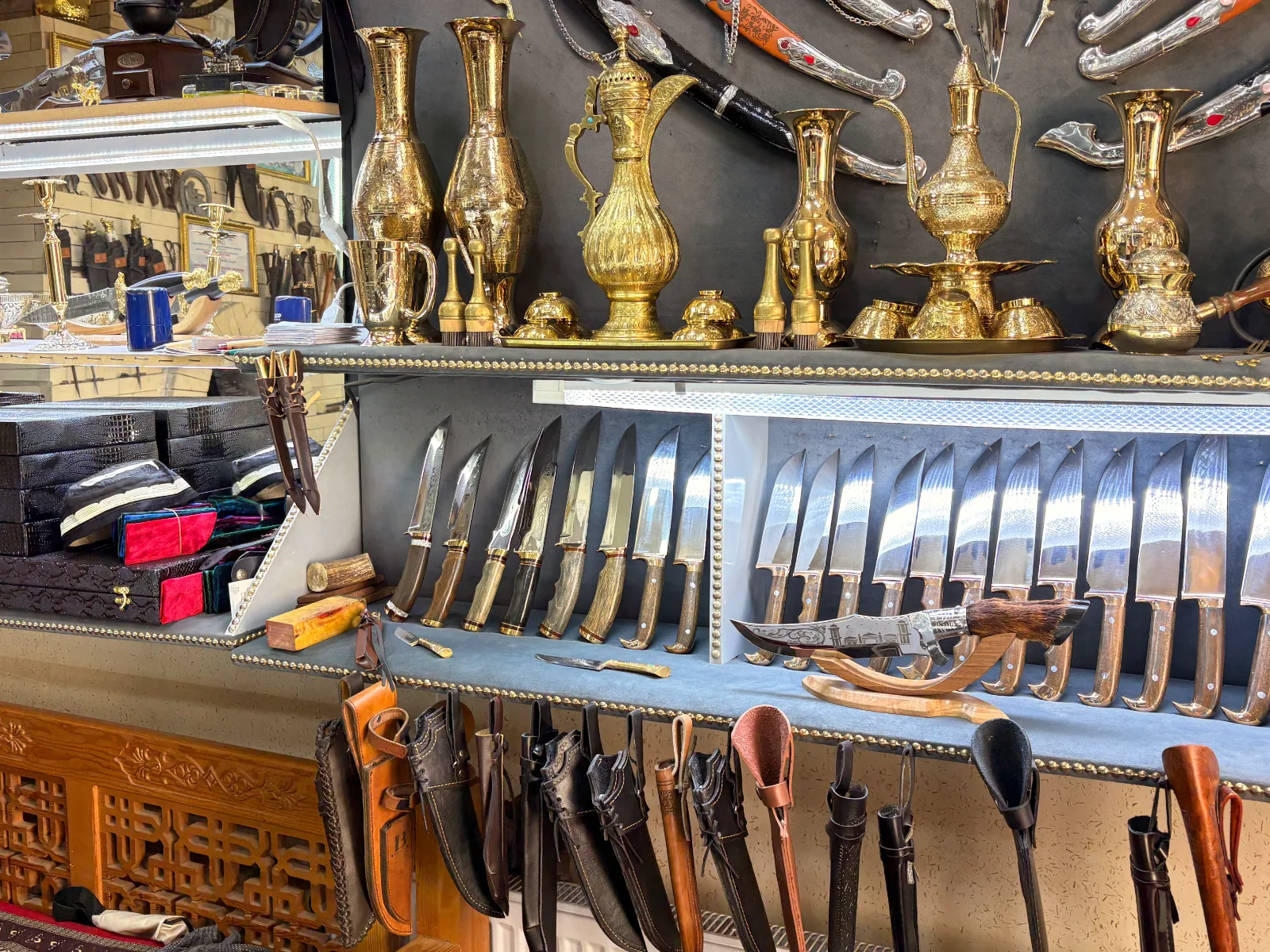 Samarkand: Hands-On Knife Crafting Workshop - Image 2