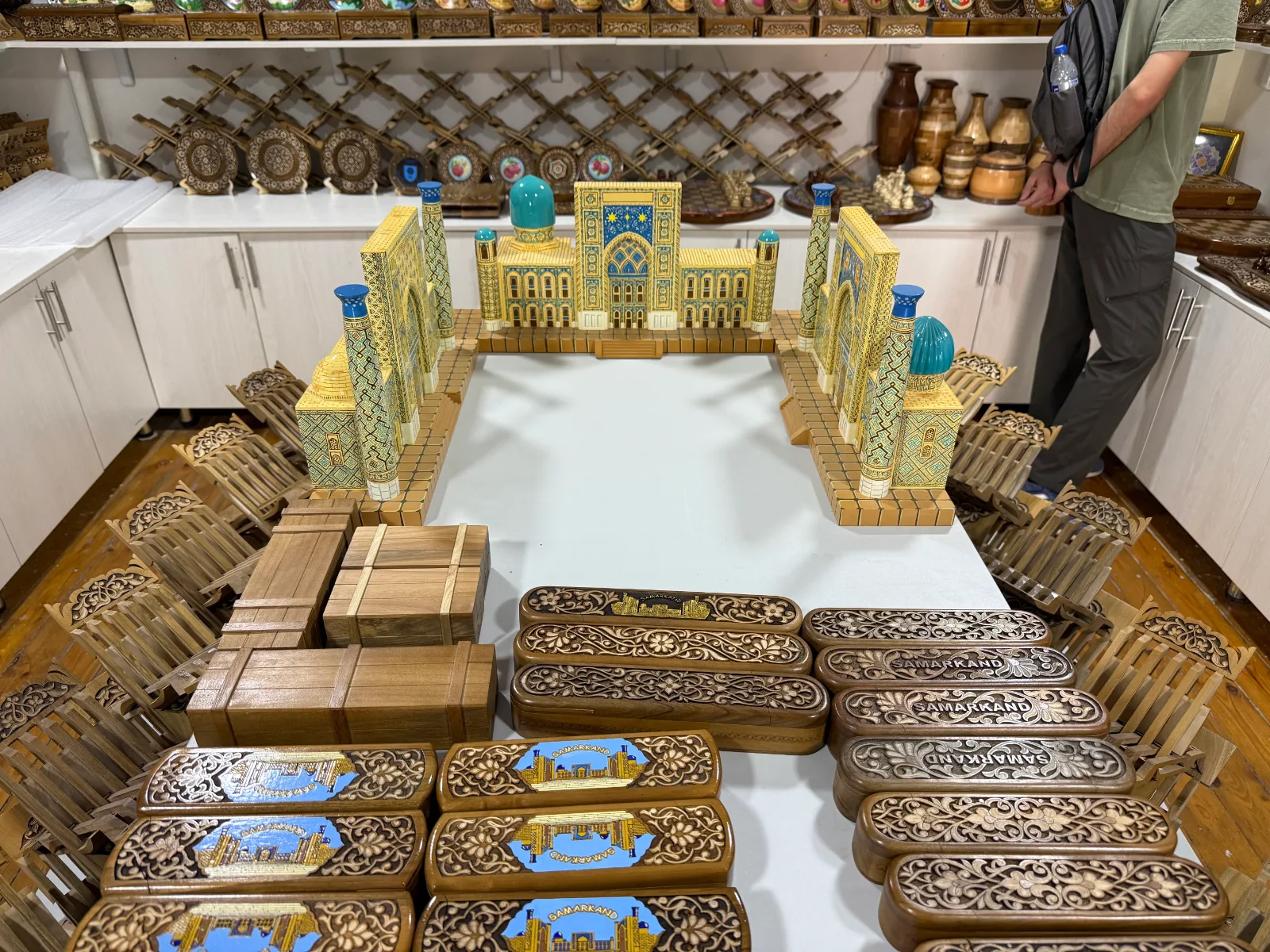 Samarkand: Wood Carving Workshop with a Local Artisan - Image 2