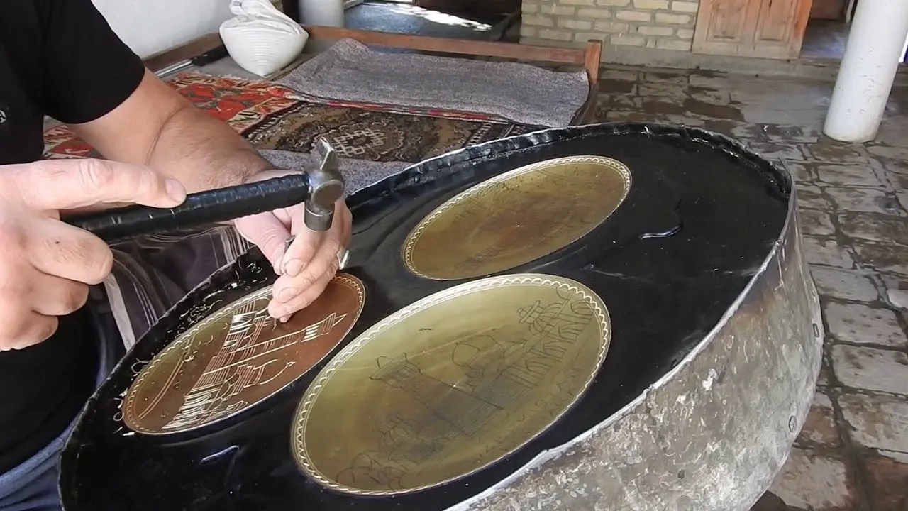 Samarkand: Hands-On Copper Plate Engraving Workshop - Image 4